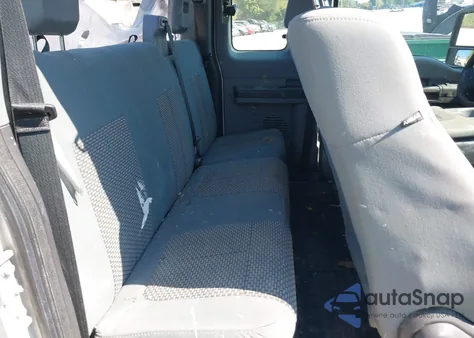 2014 Ford F250 Super Duty z USA, uszkodzony, nr VIN 1FT7X2A63EEA93423